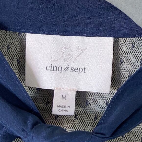Cinq a Sept Peyton 100% Silk Blue Blouse Shirt Button Down Tie Neck Size M - Picture 14 of 14